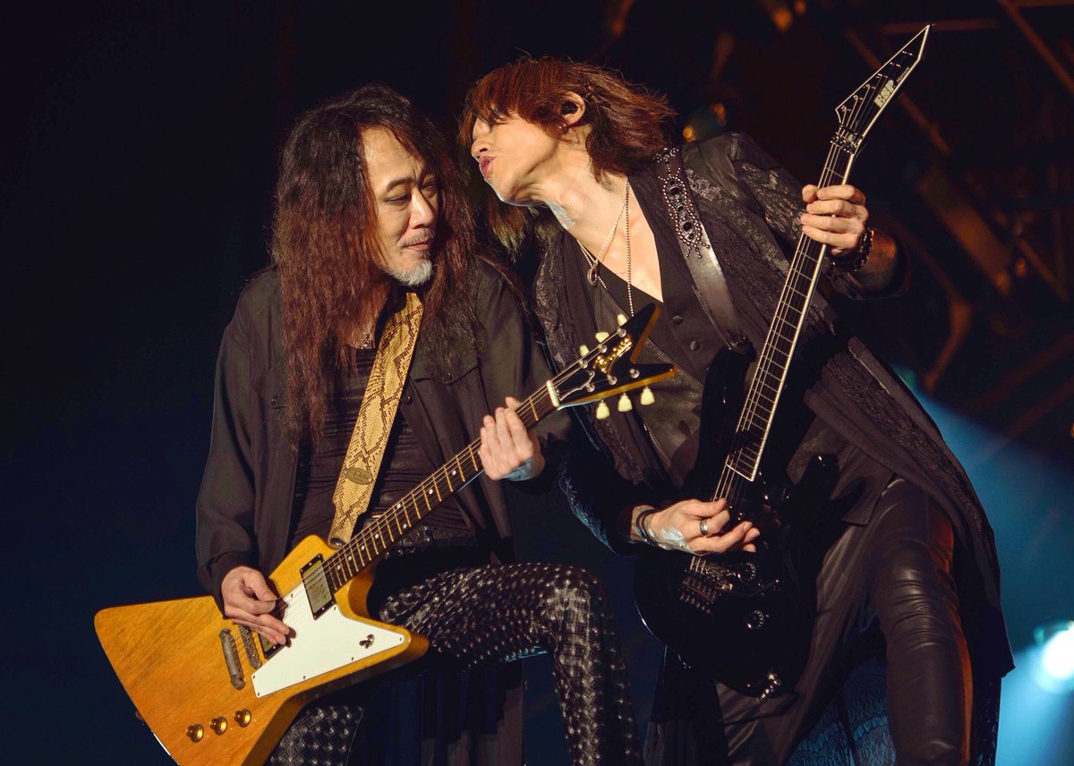 Happy Birthday PATA san~~~~~!!!
🎉🎉🎉🎉🎉
🎂🎂🎂🎂🎂
We love you so much always~~~~~!!!

From Jakarta with Love,
SGZ 💕