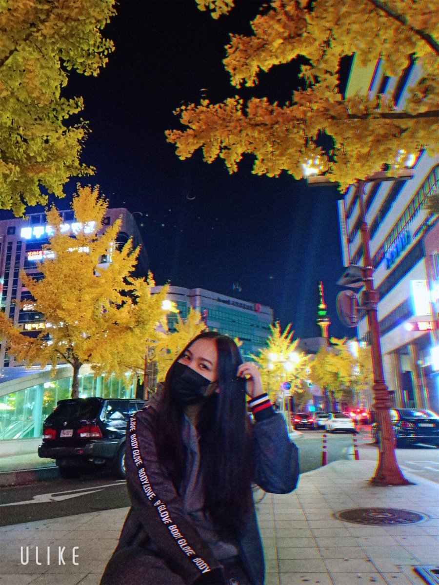 ABoonyapho's tweet photo. กอดหมอนข้างแล้วไม่อุ่น ขอกอดคุณแทนจะได้ไหม ☺️🍂❄️☃️

#ทีมมีแฟนเป็นผู้หญิงแต่โคตรมีความสุข #หน้าหนาวที่เกาหลี https://t.co/0dBfeDDINh