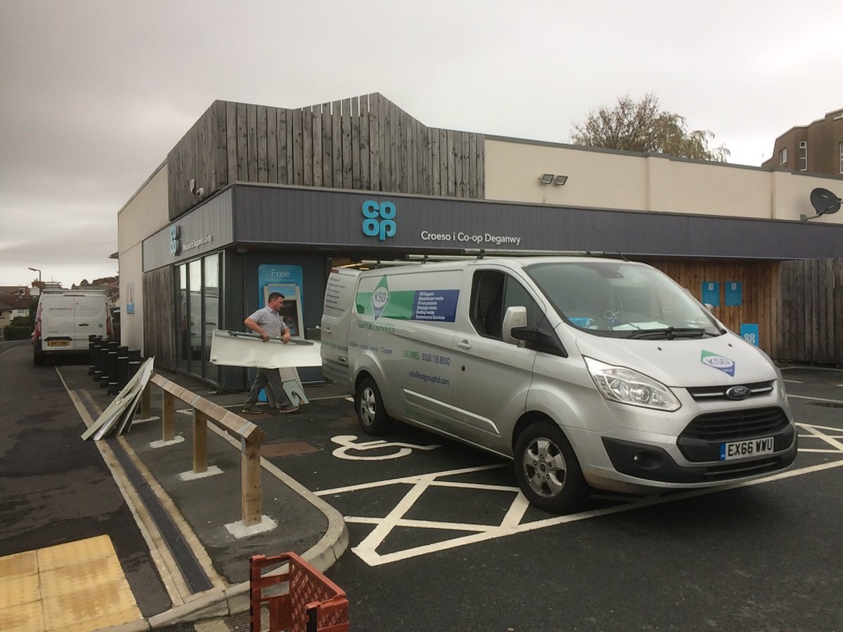 C_Dearden's tweet image. Police investigating after thieves entered Co-op Deganwy in the middle of the night and blew up the cash machine to steal money.  Considerable damage to machine and to store windows.