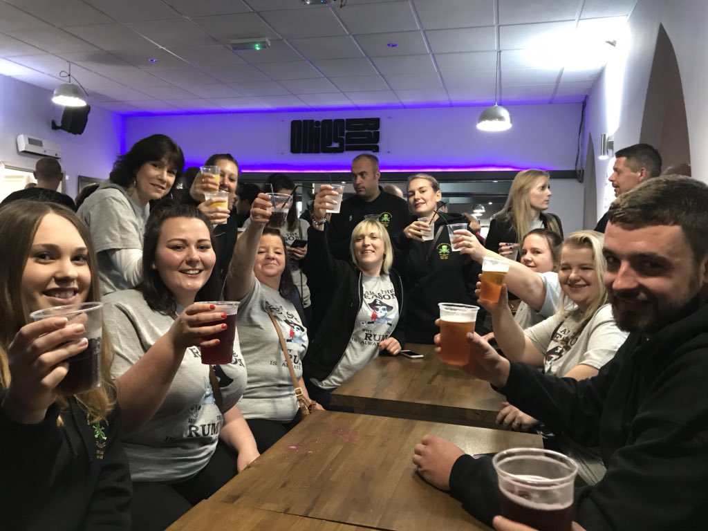 Happy 1st birthday to us!! Wingin It electrical 1 today. Back where it all began. #winginIt #OnlySingWhenWereWingin