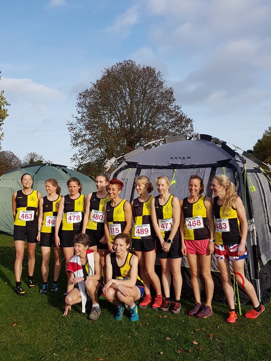 YKH Ladies about to start the second race in the West Yorkshire xc league, winners last time, no pressure.