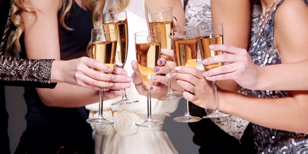 Navidad 🥂2018. Consulta aquí nuestros #menús para #grupos. 
📎 bit.ly/2EXWp3c