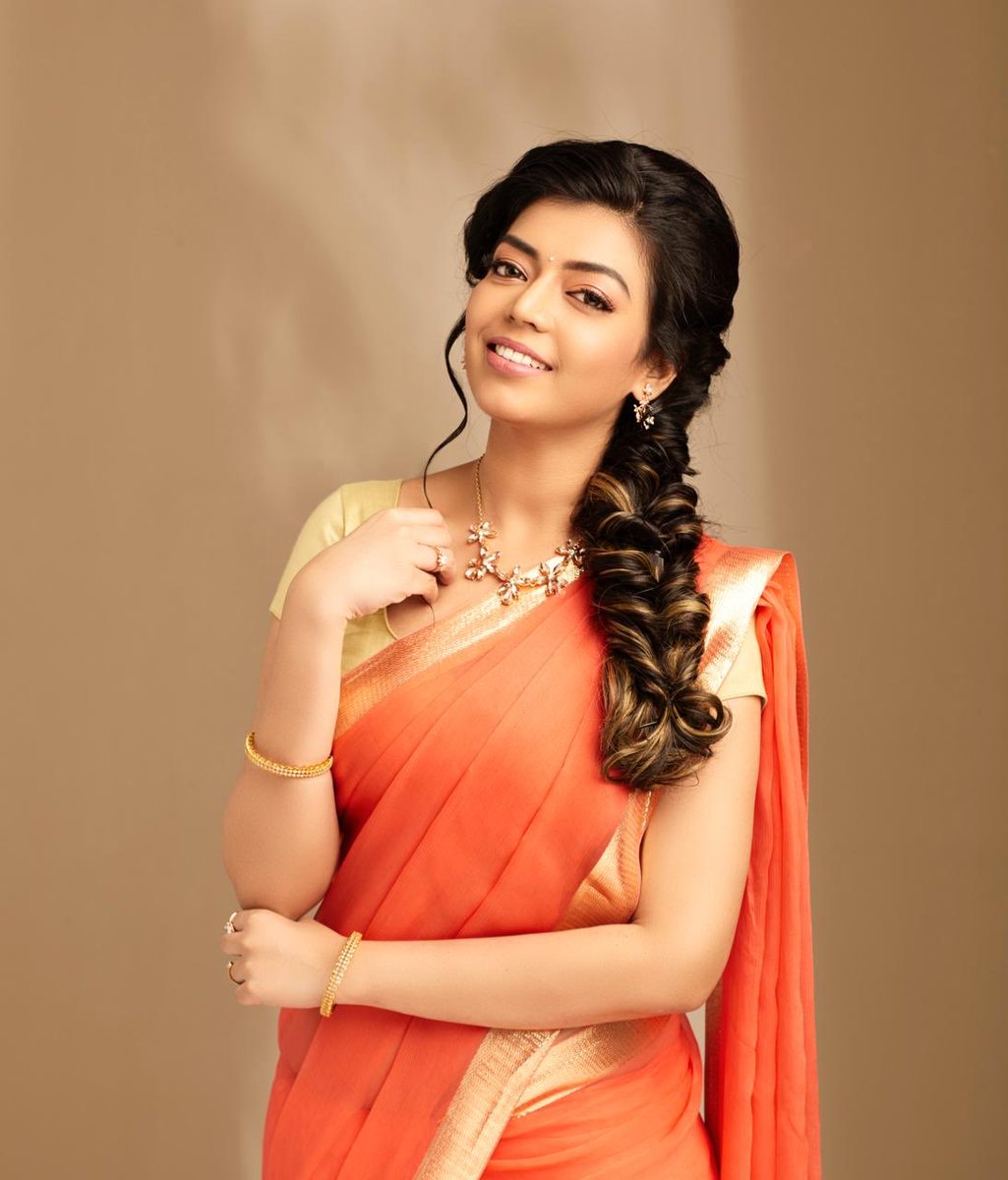 TamilUpdatesNew's tweet photo. @SainnaAm new model in Town 😍 https://t.co/h4psoAZxep