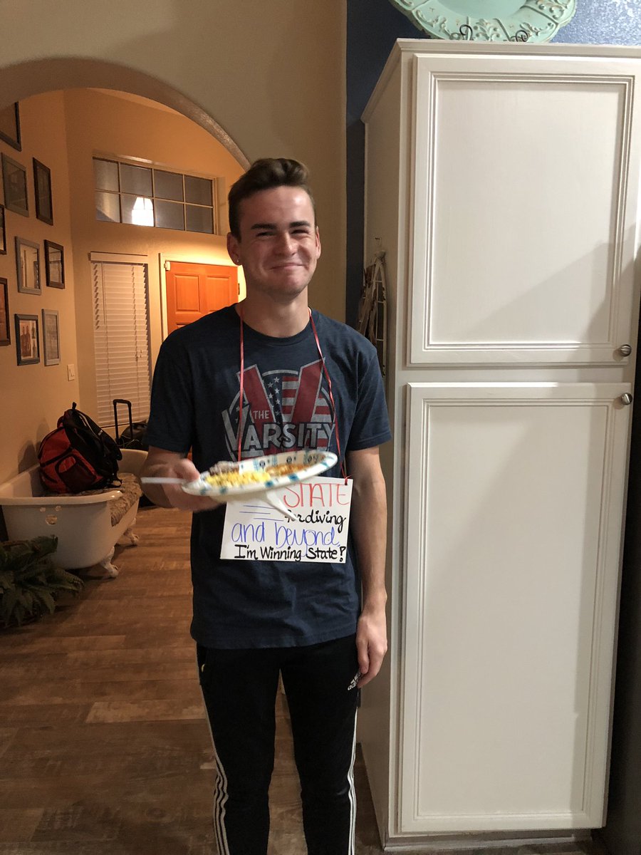 CehsswimD's tweet image. Daniel Muller WON the State Dive Championship!! 🥇This is his second state win. He is a phenomenal diver and has such a great quality of character too. Please congratulate him.  We are so proud‼️ @CeHSathletics @CeHSAZ