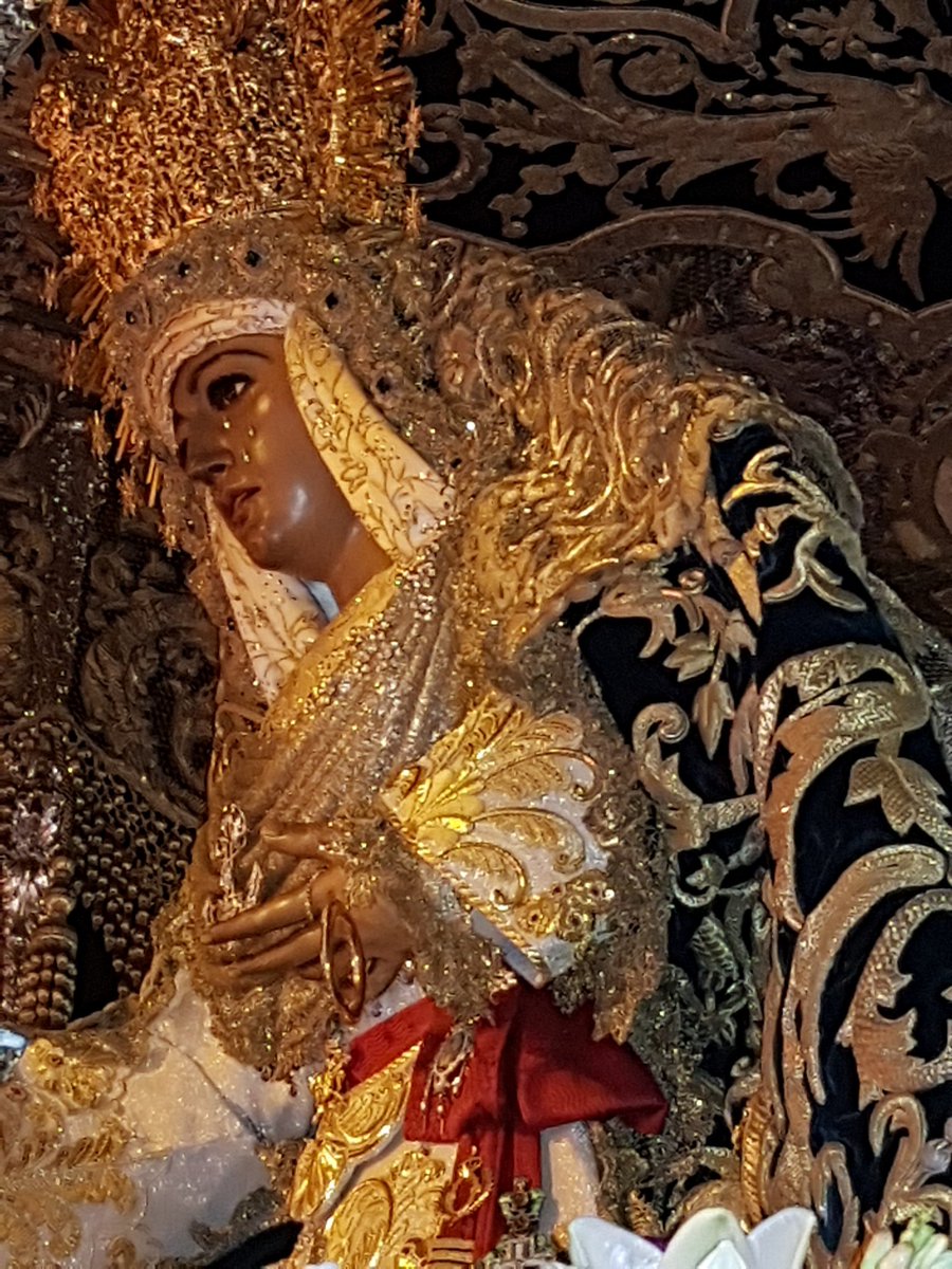 Simplemente Esperanza <a href="/EspDeTriana/">Esperanza de Triana</a>
