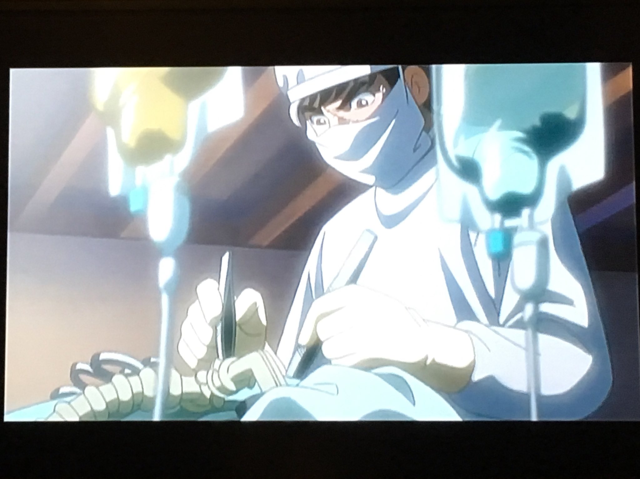 Yumikota ブラックジャックopの月光花アニメ映像やってブラックジャックかっこよすぎてまたアニメ見たいと思った ブラックジャック懐かしい ほんまかっこいい T Co Hfrje Twitter