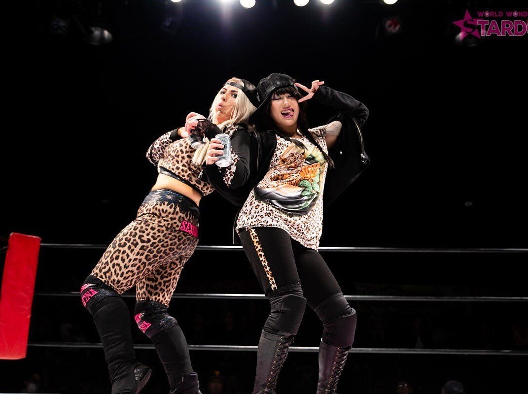 mothfromdaflats's tweet photo. Me & @SMR_sptmber_luv May not have won the Goddess of Stardom tag tournament but I think the tour proves, although from different sides of the world we are the most suited duo in STARDOM! #sessionmoths #odeoTai #stardom https://t.co/vIIiy6Vcl4