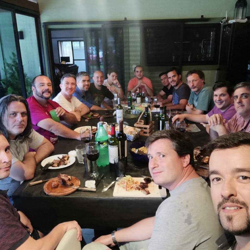 Con los colegas del <a href="/PoloITCtes/">Polo IT Corrientes</a>  compartimos una excelente jornada de camaradería.
Muchas ideas y energías para llevar adelante acciones conjuntas para el desarrollo de nuestro sector.
#Software #Industria #Telecomunicaciones #ServiciosBasadosEnElConocimiento