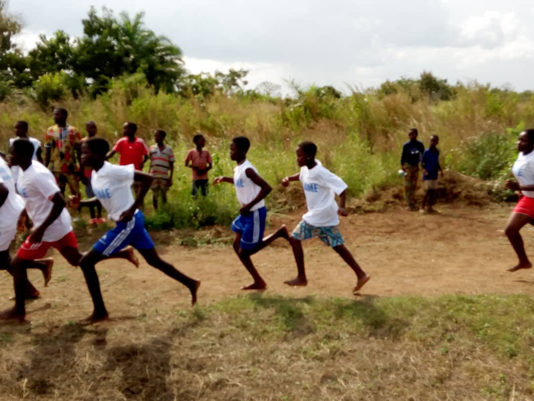 KoffiSodokin's tweet photo. T.E.M. Moyen Mono ( Canton de Katome)...04.11.18. En harmonie avec les touts petits et des encouragements à œuvrer pour un Togo de demain meilleur! https://t.co/jLlzw6lW65