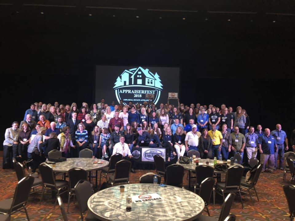 johnpatton's tweet photo. Returning home after spending a few days in #sanantonio for the #Appraiserfest Some of the best real estate appraisers in the country. Great event! https://t.co/hYZiae4fzl