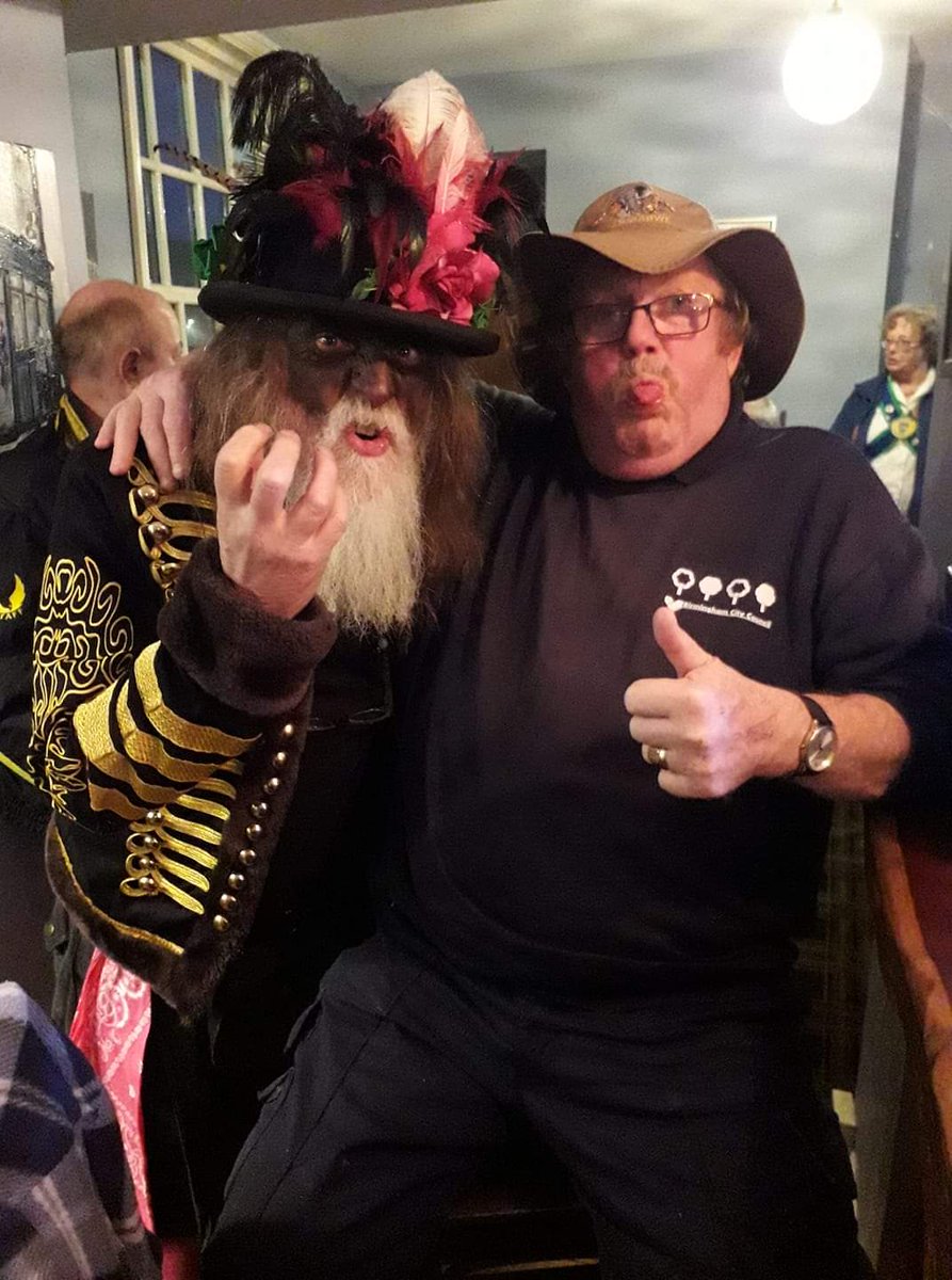 The <a href="/BeormaMorris/">Beorma Morris</a> visited the GA today :-) #brumhour @brumhour <a href="/TheCultureHour/">#TheCultureHour</a>