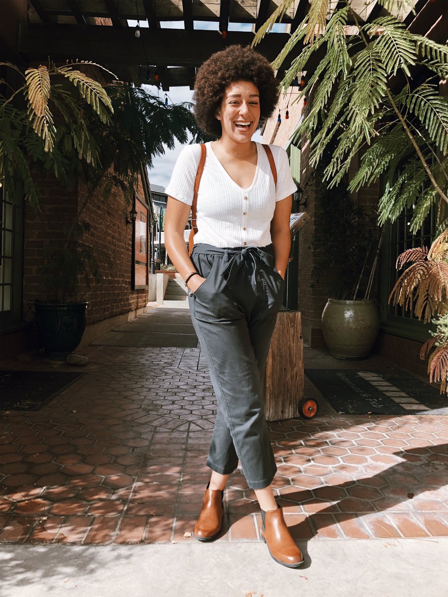 blackiee_chann5's tweet image. sunshine makes me happy (: