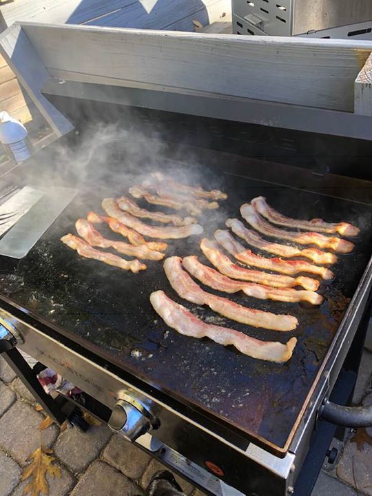 jamesbreesiii's tweet photo. Bacon.....it’s what for breakfast! https://t.co/TTu6lRtH48