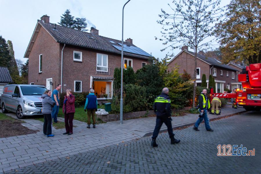 🚨 Brand in schoorsteen van woning aan de Arthur van Schendellaan in #Ede 112.press/QqQymG 112Ede https://t.co/NXmlat8uc1