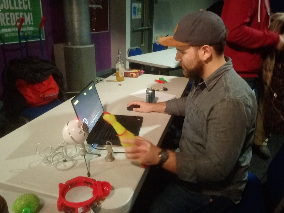 AbertayGDS's tweet photo. Spooky rubber ducks are squeezed in team calavera's "Sonata in a minor" #SpookJam2018 https://t.co/zY9cKfh9TR