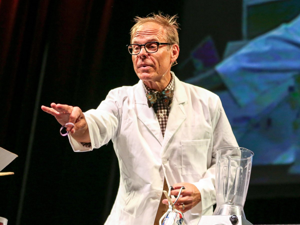 Alton Brown rails against useless one-trick kitchen gadgets in funny video
