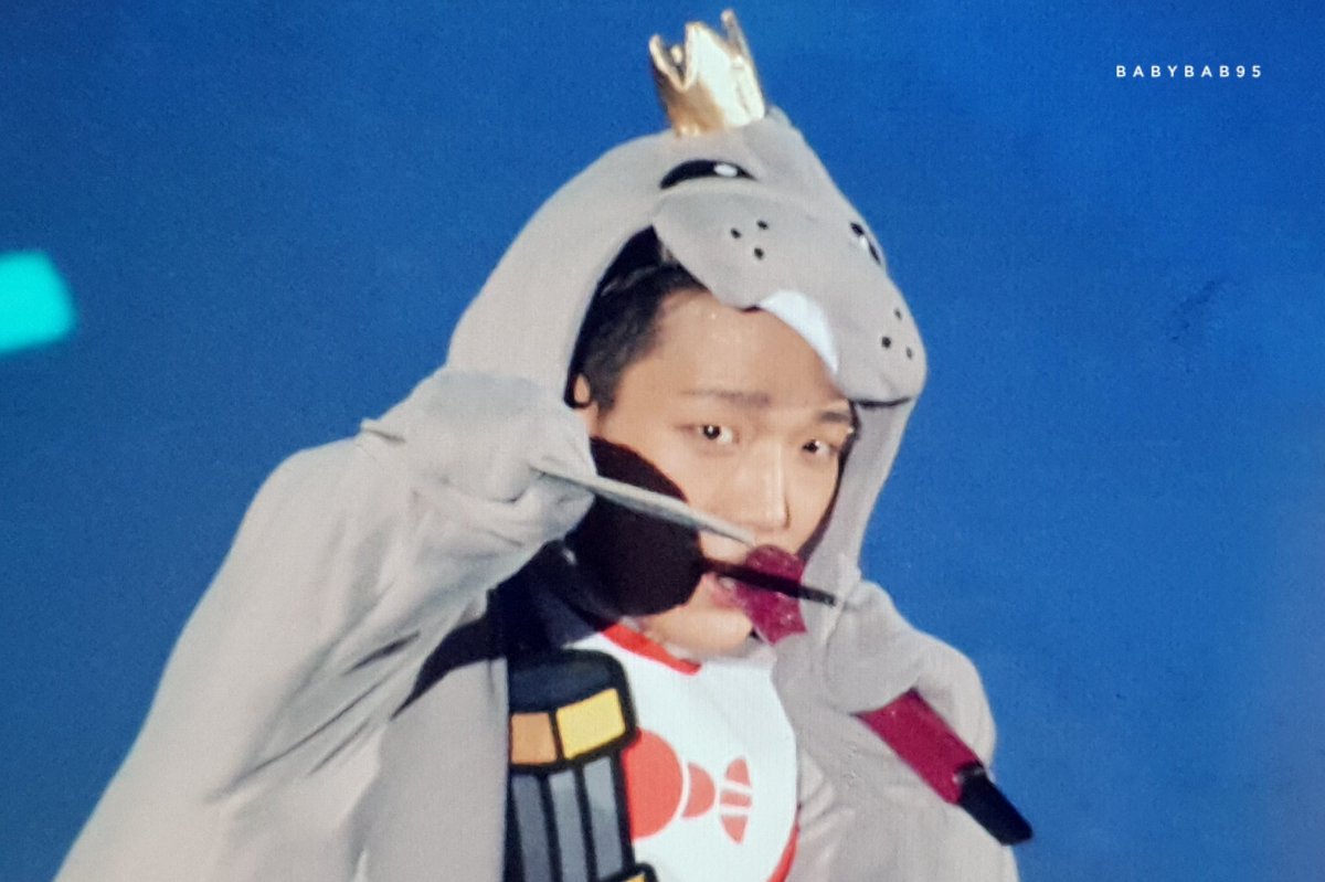 mesyeuxxx's tweet photo. เมื่อวาน กับวันนี้ มึงงงง เค้าคนเดียวกันปะวะ #BOBBY #iKON https://t.co/uXnRmJ99Ur
