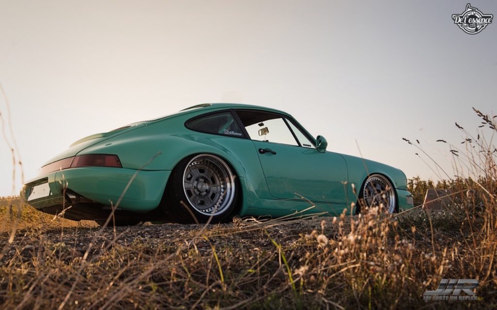 dledmv's tweet photo. La #Porsche 964 de Flow - Grenouille sur Air ! - https://t.co/sAOSV2k5A2 - #Airride #BenjiCarrosseriePeinture #DLEDMV #EclatAuto #JayJusteunReflex #Slammed #SWBAutomotive #Youngtimer #911 #Flat_6 #Stance #Supercar https://t.co/25XiuN63pb