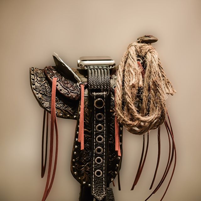 OriginalCuff's tweet photo. Meet the "Rodeo"
Classic #cowboy lasso design. 
Your wrist will stand out wherever you are.
Be creative and bold and never settle for anything less. 

#applewatch #applewatchaccessories #rodeo #watchaccessories #watchbands o #cowboys https://t.co/Yz5ZvQDXGq