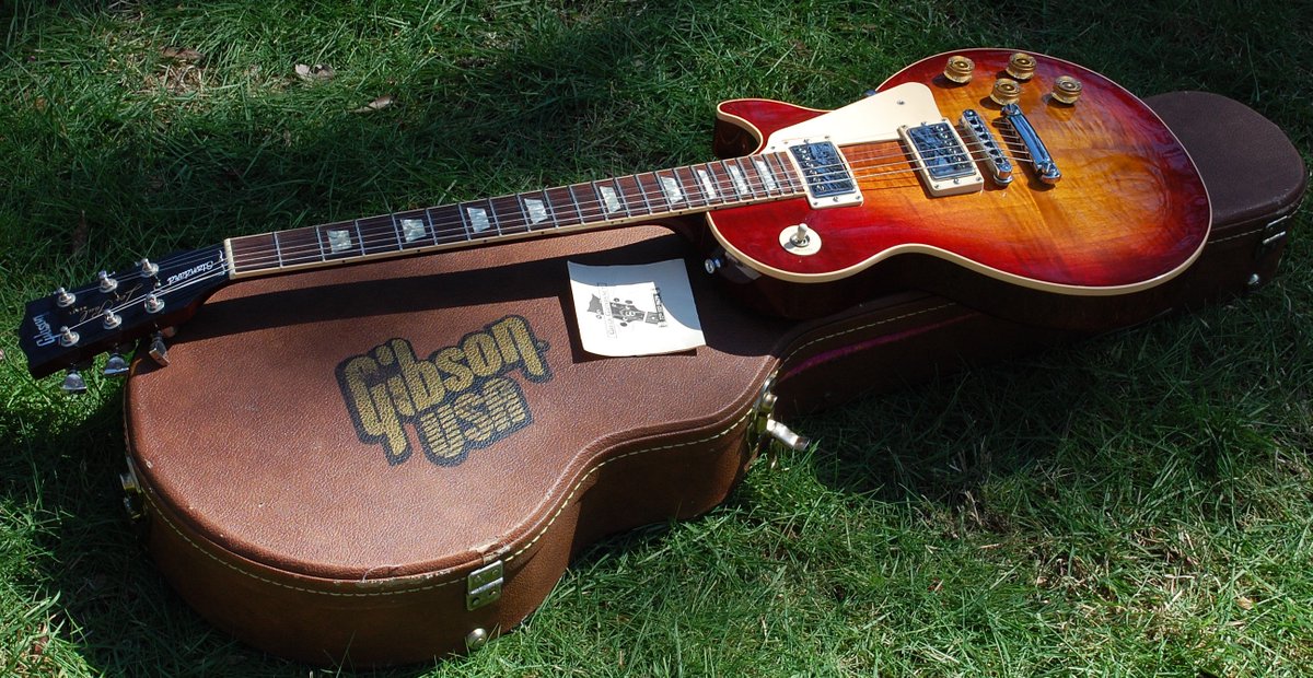 #blackFriday #vintageguitars #gregsguitars  All guitars and gear on sale for the holidays. gregsguitars.net