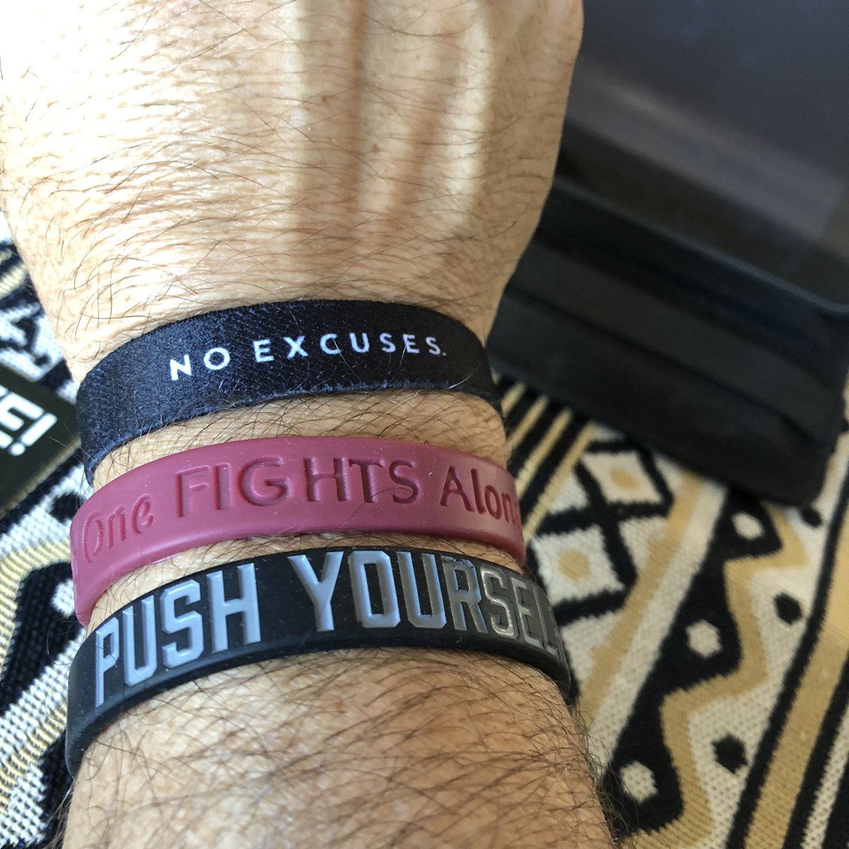 My daily motivation - No Excuses #shareyourfocus #noonefightsalone #pushyourself #cancerwontwin