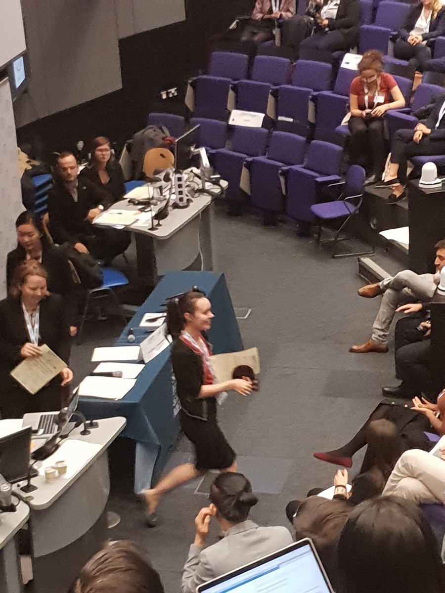 NYTimesLonWHO tweet media