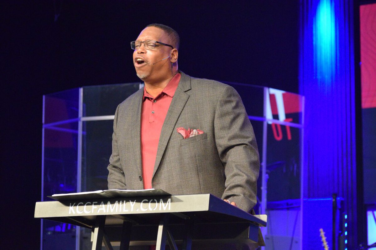 koinoniafamily's tweet photo. “Failure isn’t fatal, but failure to change might be.” Pastor Anthony Hutchins #faith #graced4it https://t.co/Mv7FbJlJAh