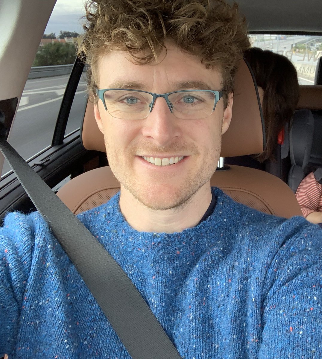 edelspirit's tweet photo. From the tweedy Blue Hills of Donegal to the blue surf of #surfsummit Lisbon today, #knitmastery #knitfield #keepingirelandknitting @WebSummit #merino #mohair #wool #Donegaltweed #BMW https://t.co/jMvN60xsKC