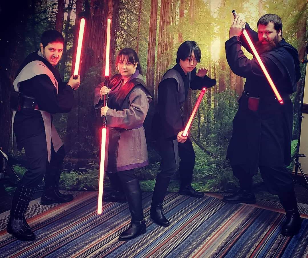 Our Sith are out in full force this morning for the Long Island Comic Book Expo! Visit our table or join us for one of our panels throughout the day!

#saberguildendortemple #saberguildendor #saberguild #twosidesoneforce #saberguildinternational