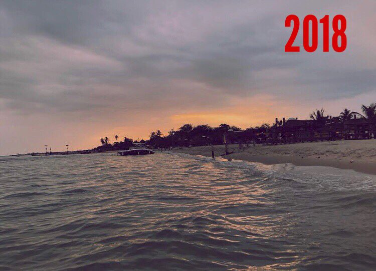 brunopain1's tweet photo. #before / #now 
1970 / 2018 : 
Mussulo is a 30 km long sand bank formed by the sediments of the Cuanza river, on the south coast of Luanda, Angola.
 #mussulo  #luanda #angola #sunset #beatifullview #turism #beachgirl #oldphotograph #oldphotos #photography #history #town #vsco https://t.co/Z49boQT6y0