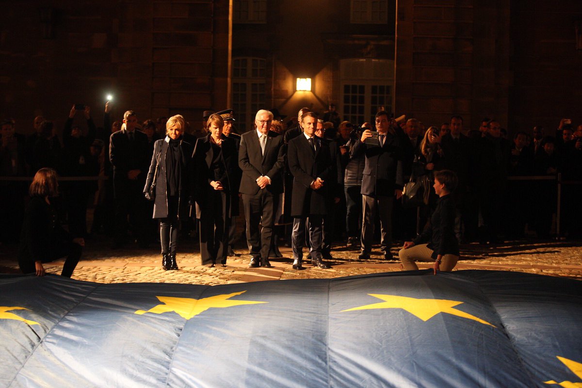 Roland Ries J Ai Accueilli Les Presidents Francais Emmanuel Macron Et Allemand Frank Walter Steinmeier Au Palais Rohan Ou Se Deroule Un Entretien Bilateral Felicitations A La Chorale De L Ecole Europeenne De