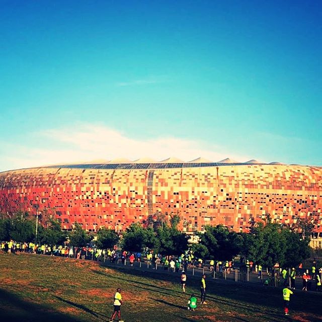 itsimplysublime's tweet photo. Soweto Marathon with the Majestic Calabash Soccer City Stadium in the background makes our Instagram pic of the day. Pic by Heshaam Emeran#jhb #jozi #sowetomarathon #marathon #run #running #runsa #runner #soweto #jhb #johannesburg #jhbevents #fitness #fitlife #runningmotivatio... https://t.co/8PhJFSNA2c