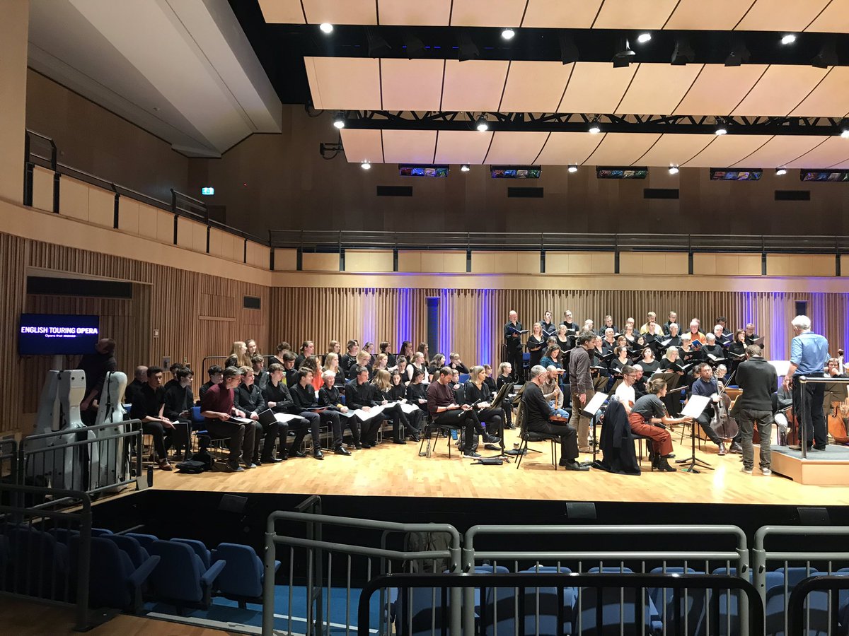 Strength in numbers. Very proud of our pupils today. @SWCHSMusicDept @tweetswchs @SaffronHallSW #stmatthewpassion #bachknowsbest
