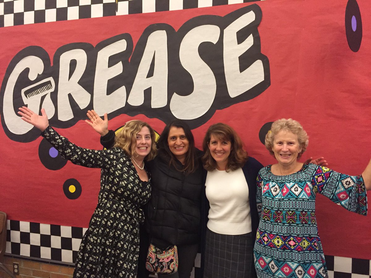 Grease is the word!!  Great show &amp; great fans!! Thanks for coming out!!  Two more shows next weekend!