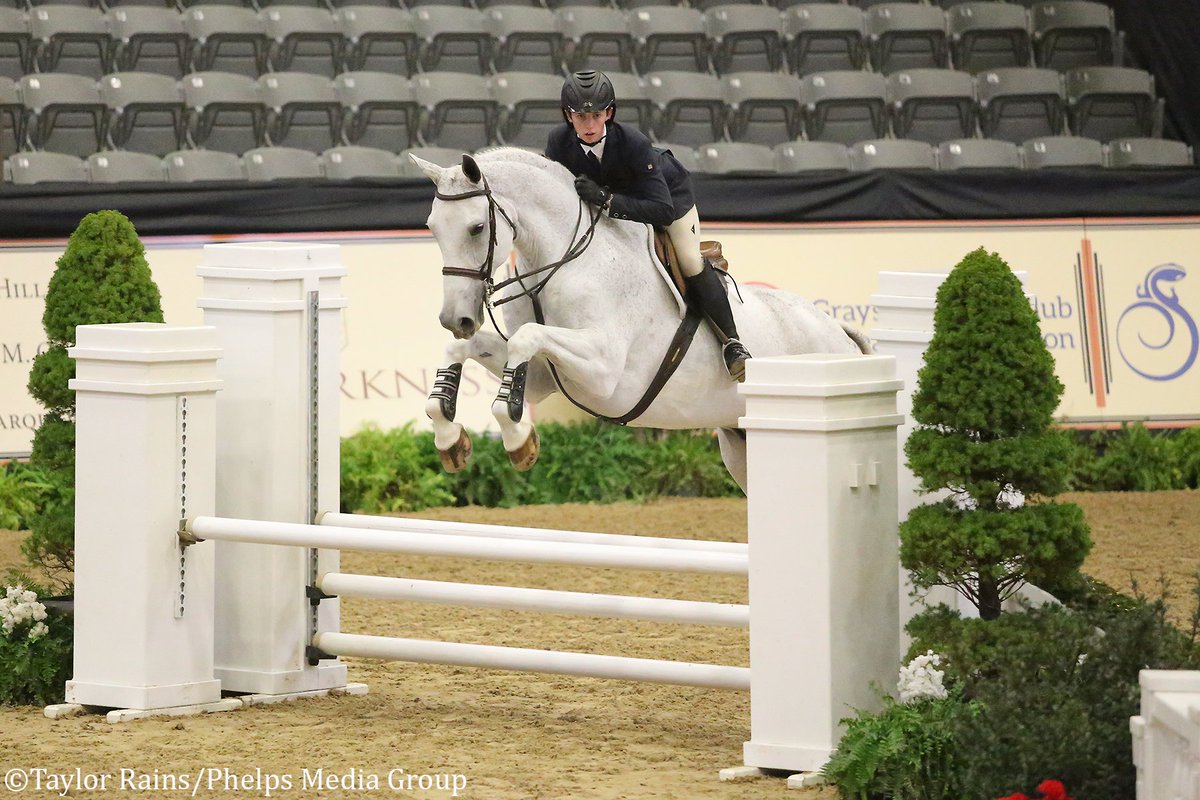 TheNationalHS's tweet photo. Your 2018 @ASPCA Maclay National Championship winner is Sam Walker! Congratulations to all of the riders for a fantastic competition and finale to the 2018 #NationalHorseShow! #NHS2018 #NHS #ASPCAMaclayFinals #Longines https://t.co/LTOPBjJYYO