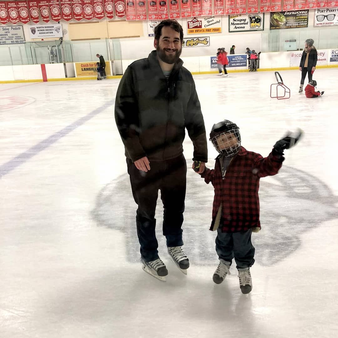 Chris Creamer on Twitter "Teaching the boy how to skate, he's getting
