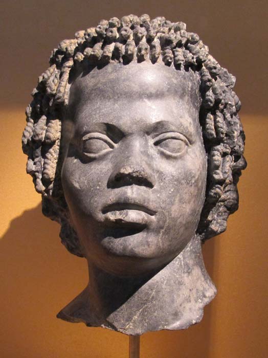 The Black Queen Who Put The Fear Of God Into the Roman Empire.Amanirenas was the queen of the Kingdom of Kush. Her full title was  #Amnirense qore li kdwe li ("Ameniras, Qore and Kandake").She reigned from about 40 BCE to 10 BCE. http://solarey.net/queen-amanirenas-kush-nubia/