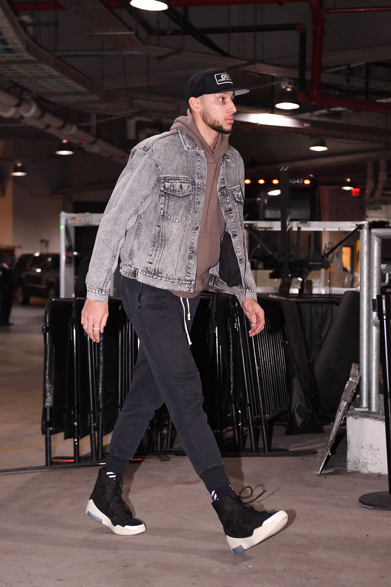Nike fear of god clearance celebrity
