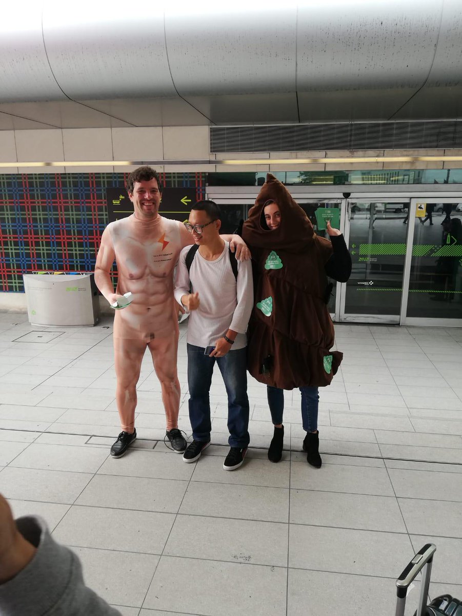 pwrupp's tweet photo. Fun, simple but still professional! 
#WebSummit #powerupp #TheNakedTruth https://t.co/lyQdapiYdH