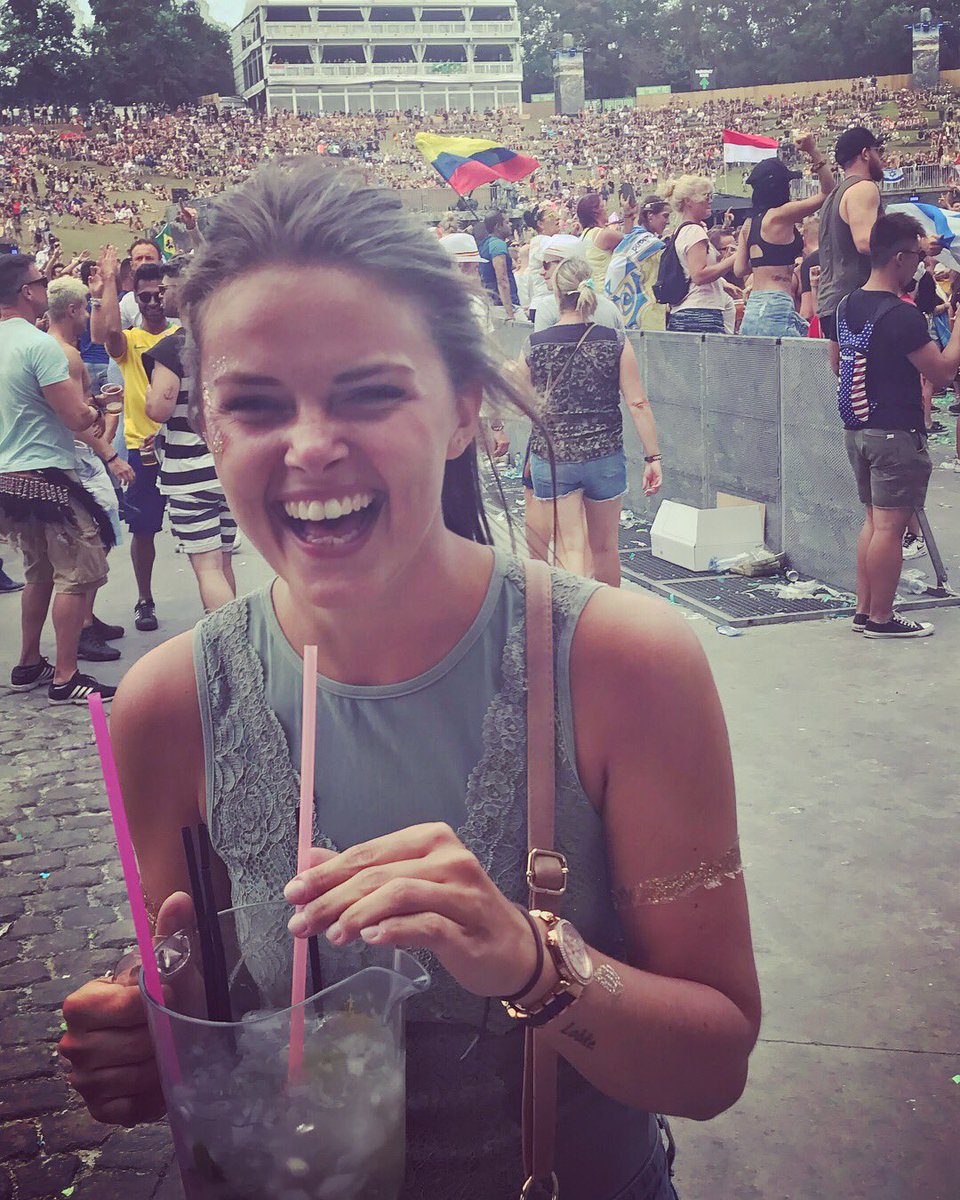 BaukeLambrecht's tweet photo. Take me back please😩 #TML2018 https://t.co/0dvrTTT0Sk