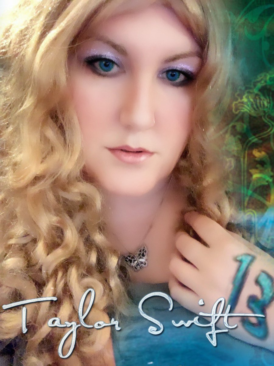 SparkleComa's tweet image. @taylorswift13, girl #LookWhatYouMadeMeBoo! It was so FUN being you for #Halloween 
@taylornation13 #Halloween2018 #12YearsOfTaylorSwift