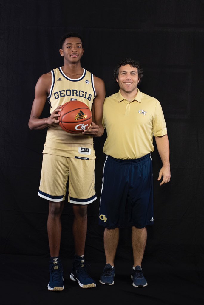 Chandler Lawson🐍 on Twitter "🐝🐝🐝…