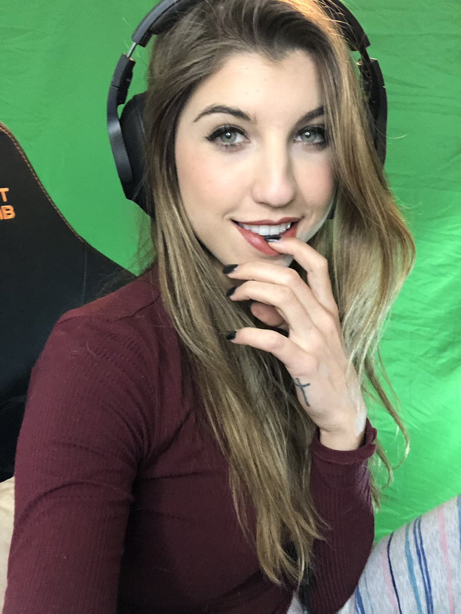 Sideboobs Feet Shay Laren naked photo 2017 Paparazzi Feet Shay Laren naked photo 2017