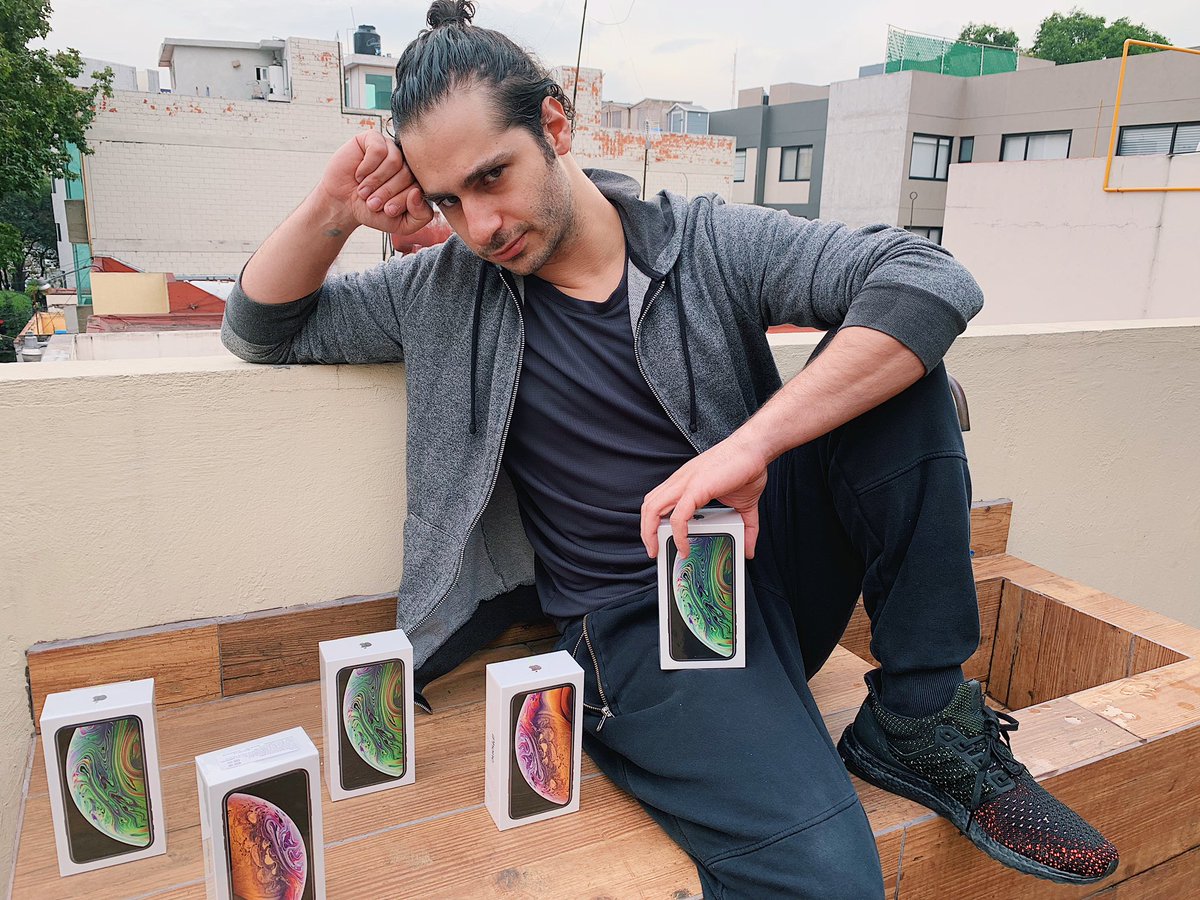 DebRyanShow's tweet image. Hoy se lleva acabo el sorteo #Rayito 3.0 en vivo por Twitch a las 6:00pm hora CDMX, Sabremos quienes son los ganadores y los conoceremos, Mañana se les mandarán sus regalos y el Martes tendrán un video con el Resumen de todo #Rayito3