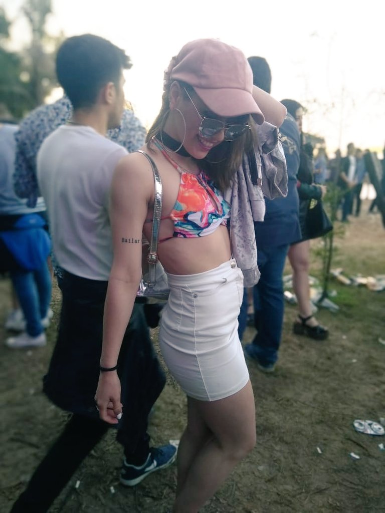 MariaPaulaDeri's tweet photo. Fieston 😎🍻 https://t.co/fLM5PDenuM