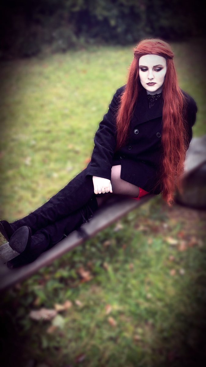 General Laylah Hux
                ~updated info~

⚔️ Sister of <a href="/ArmitageHux4/">Hux🎖️</a> 

⚔️ Newly promoted FO General

⚔️ Non-lewd

⚔️ Open to RP/SL

⚔️ #SWRP 

Retweet?