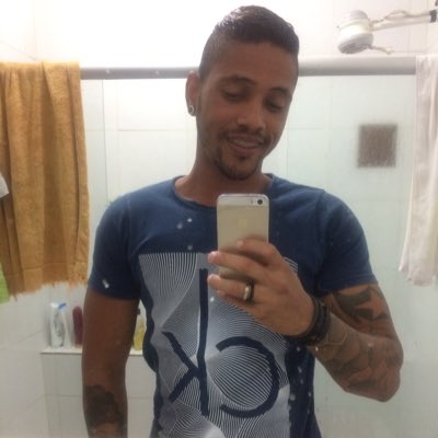 mayconpietro's tweet photo. #NovaFotoDoPerfil https://t.co/p3OafDfTEk