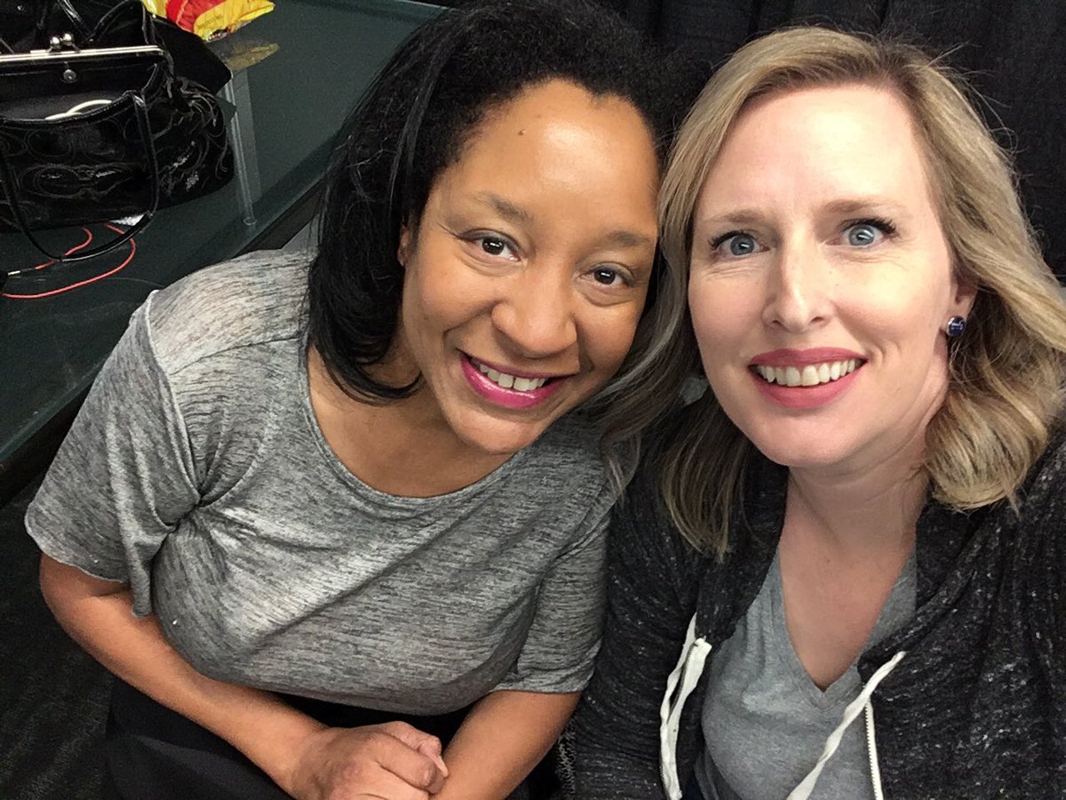 AndreaJPhillips's tweet image. Your Iowa Democratic Party Vice Chairs, holding down the fort at Election HQ! We’ve been helping people troubleshoot their voting issues—nothing feels better than helping a voter solve a problem so that they can vote! #BuilditWinit #BelieveInIowa