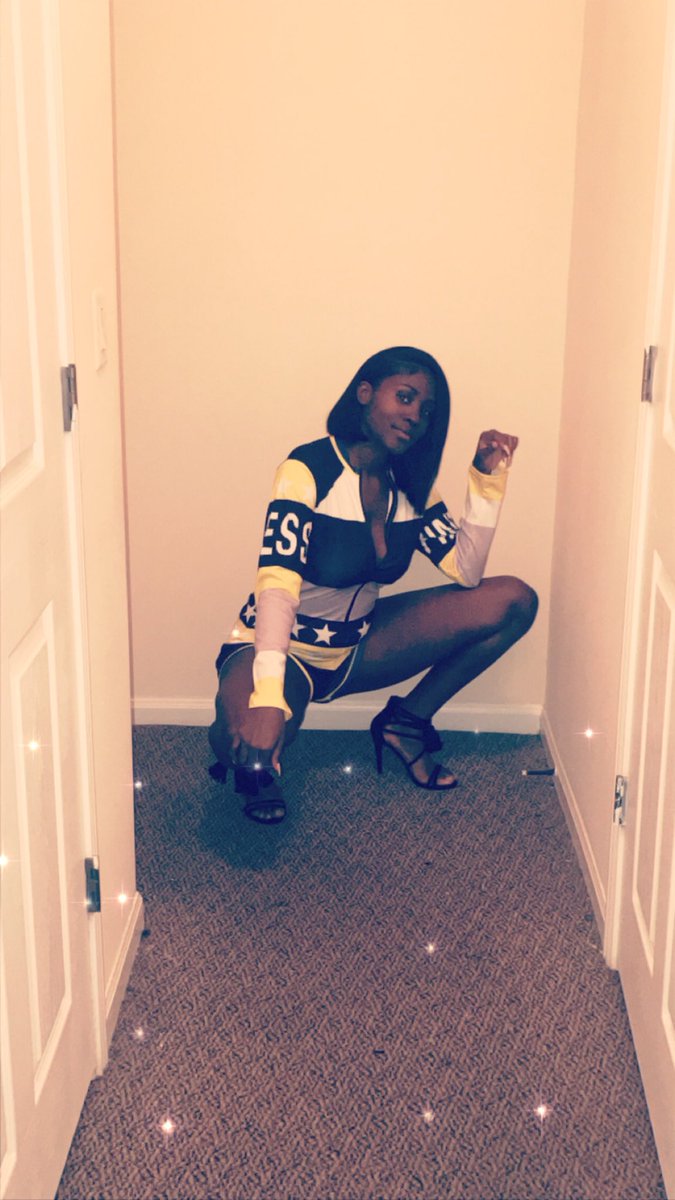 heyitsbignene's tweet photo. #MSUHOCO2K18 https://t.co/QDVRfdBQvX