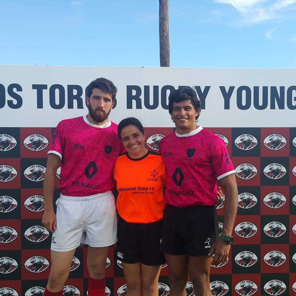 Toros_Rugby's tweet photo. Armen Abisaab, Mariana, y Bernardo, 3 genios... mil gracias señores!!! https://t.co/nGC1UGXU1v